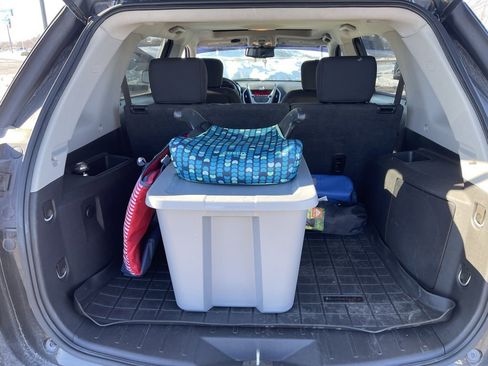 Used 2010 GMC Terrain SLE w/ Convenience Package image 11