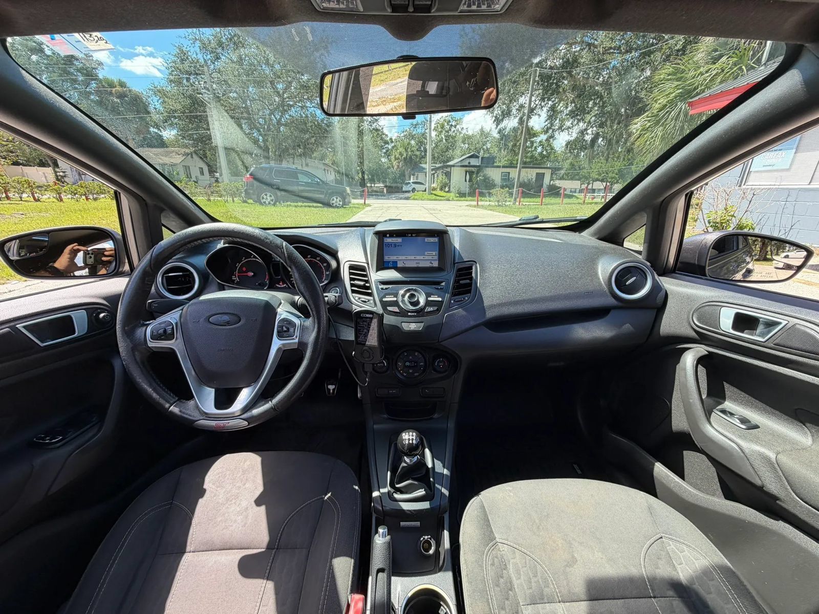 Used 2018 Ford Fiesta ST FWD image 6