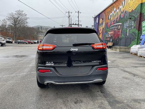Certified 2018 Jeep Cherokee Limited image 4