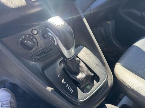 Used 2018 Ford Transit Connect XL FWD image 12