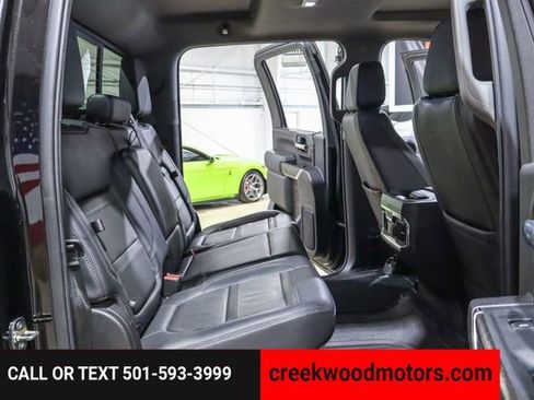 Used 2022 GMC Sierra 2500 Denali w/ Denali Black Diamond Edition image 14