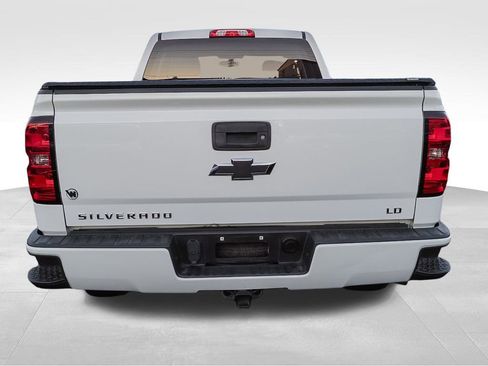 Used 2019 Chevrolet Silverado 1500 Custom w/ Custom Convenience Package image 7