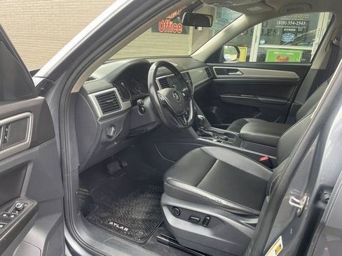Used 2018 Volkswagen Atlas SE AWD/4WD image 12