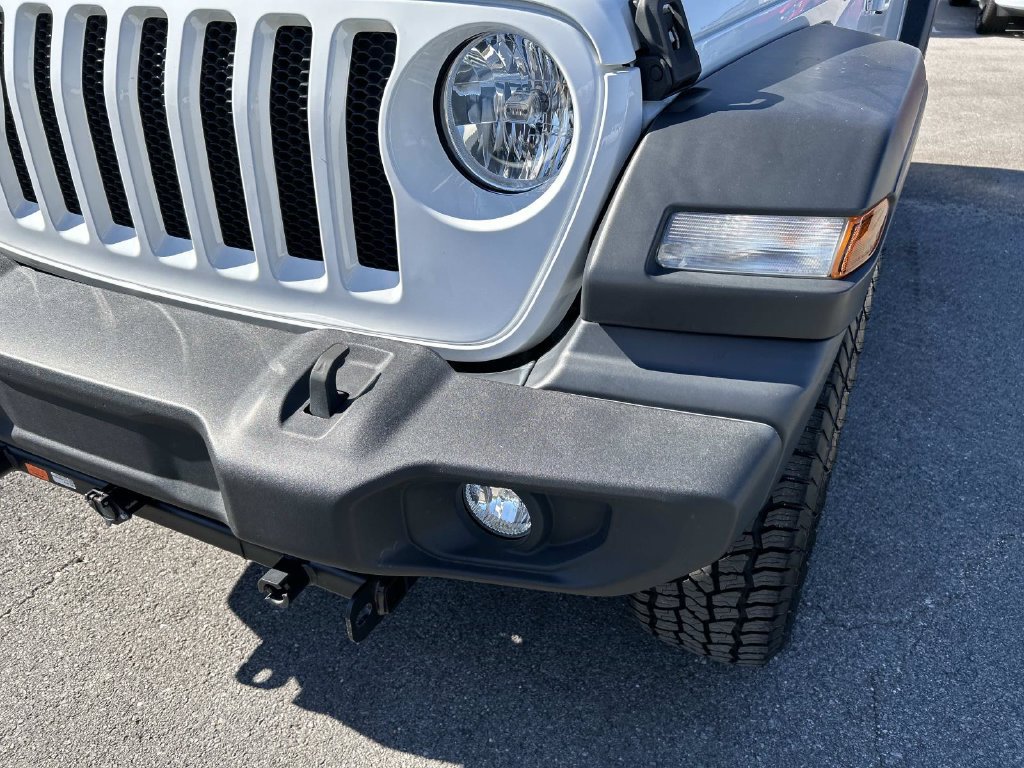 Used 2021 Jeep Wrangler Sport AWD/4WD image 30