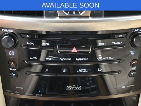 Used 2017 Lexus LX 570 4WD w/ Luxury Package image 26