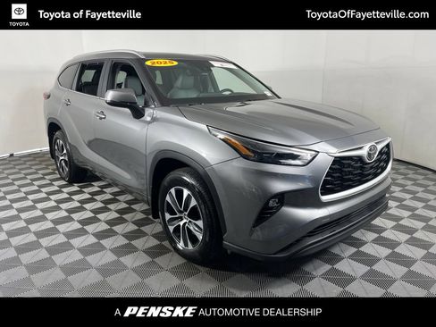 Certified 2026 Toyota Highlander XLE AWD/4WD image 20