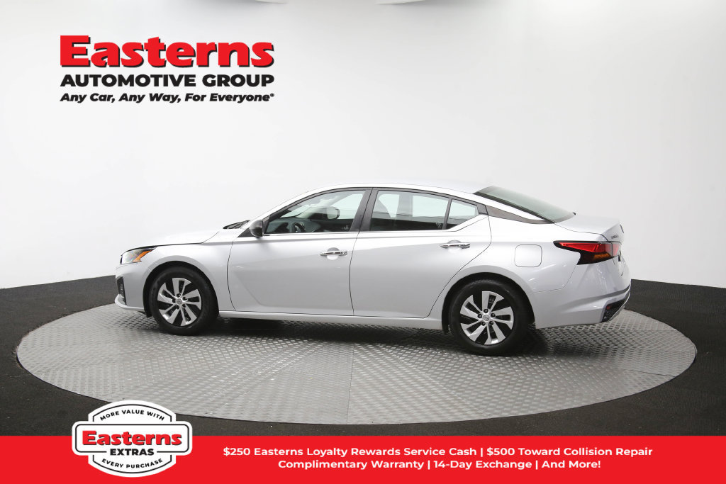 Used 2024 Nissan Altima 2.5 S FWD image 62