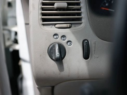 Used 2002 MAZDA B-Series Pickup 2WD Regular Cab B2300 image 32