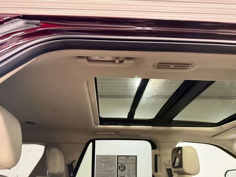 Used 2020 Ford Expedition Platinum AWD/4WD image 16