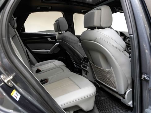 Used 2023 Audi Q5 2.0T Premium Plus w/ Premium Plus Package image 40