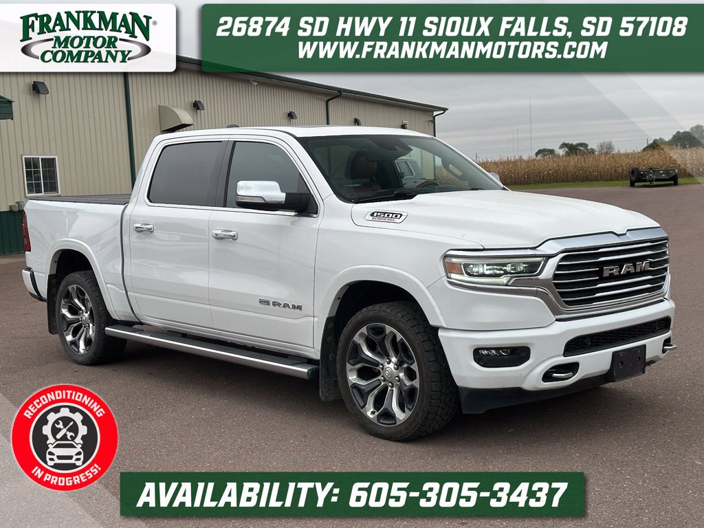 Used 2022 RAM 1500 Limited w/ Body-Colour Bumper Group AWD/4WD image 1