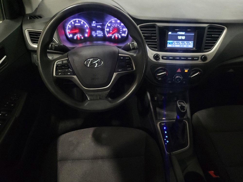 Used 2021 Hyundai Accent SE FWD image 22