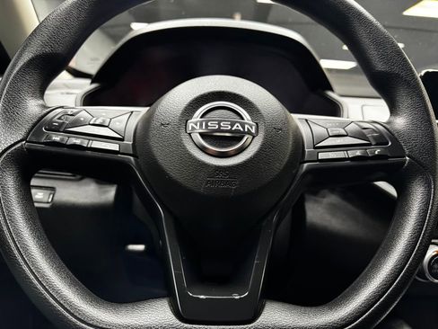 Used 2024 Nissan Altima 2.5 S FWD image 22