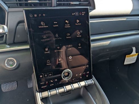 New 2026 GMC Terrain Elevation w/ Elevation Premium Package FWD image 17