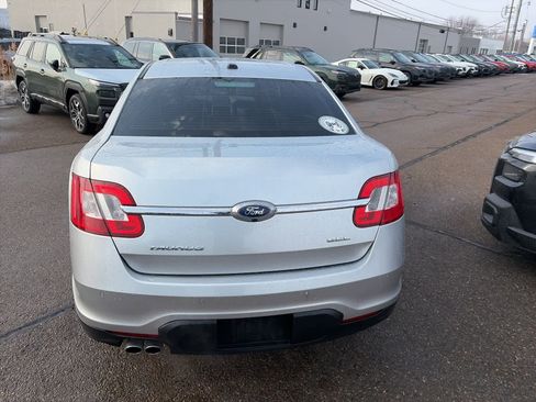 Used 2010 Ford Taurus SEL image 6