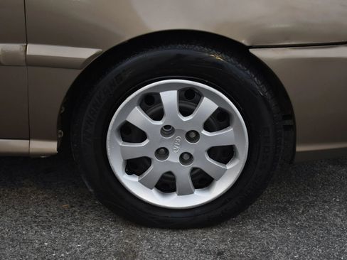 Used 2005 Kia Rio Sedan image 26