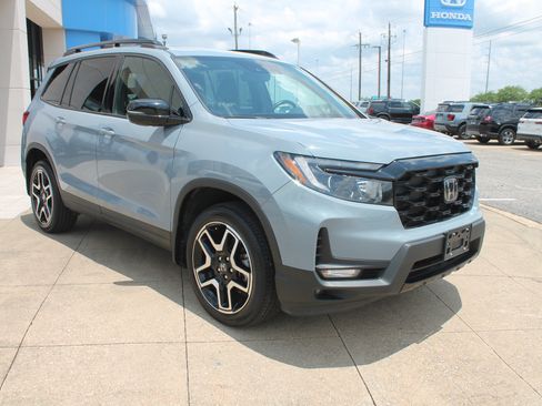 Used 2023 Honda Passport Elite image 1