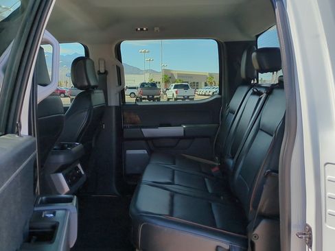 Used 2025 Ford F250 Lariat AWD/4WD image 29