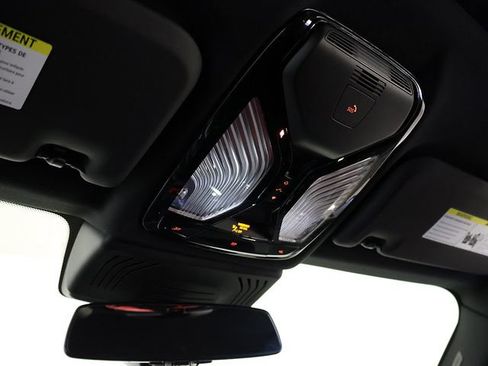 Used 2023 BMW X3 xDrive30i w/ M Sport Package AWD/4WD image 23