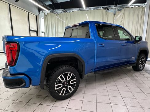 Certified 2023 GMC Sierra 1500 AT4 w/ AT4 Premium Package AWD/4WD image 6