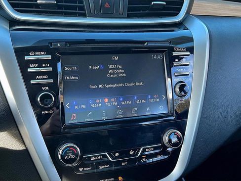 Used 2018 Nissan Murano SL w/ Moonroof Package image 30