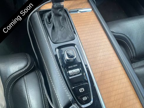 Used 2018 Volvo S90 T6 Inscription w/ Convenience Package AWD/4WD image 17