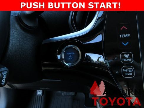 Certified 2021 Toyota Prius Limited image 17