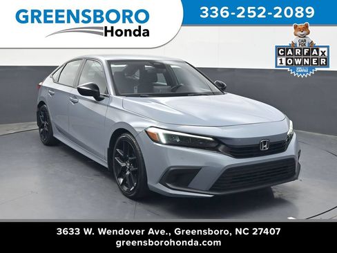 Used 2023 Honda Civic Sport image 1