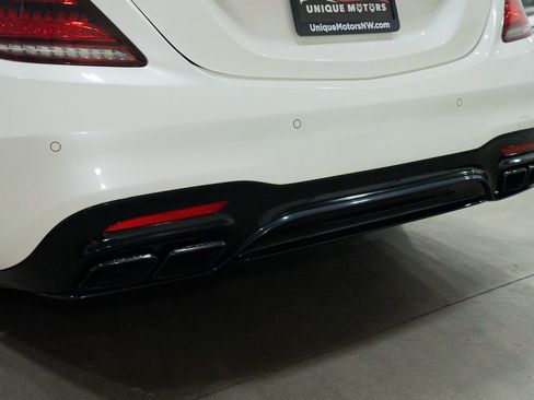 Used 2018 Mercedes-Benz S 63 AMG 4MATIC Sedan image 11