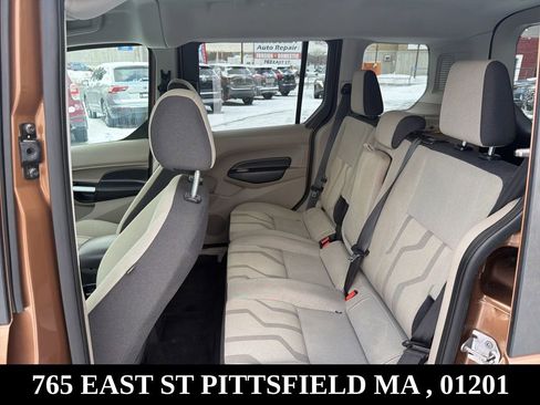 Used 2014 Ford Transit Connect XLT image 12