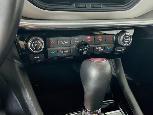 Used 2022 Jeep Compass Limited AWD/4WD image 15