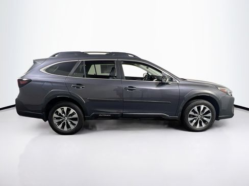 Used 2023 Subaru Outback Limited AWD/4WD image 4