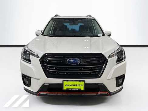 Used 2023 Subaru Forester Sport image 2