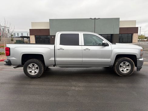 Used 2018 Chevrolet Silverado 1500 LT w/ All Star Edition image 3