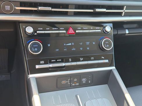 New 2026 Hyundai Santa Fe SEL FWD image 29