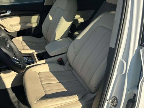 Used 2023 Audi Q5 2.0T Premium Plus w/ Premium Plus Package AWD/4WD image 21