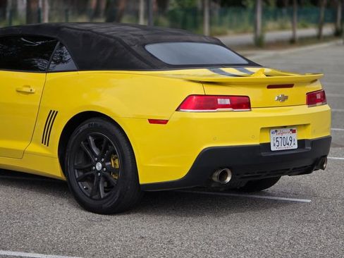 Used 2015 Chevrolet Camaro LT image 17