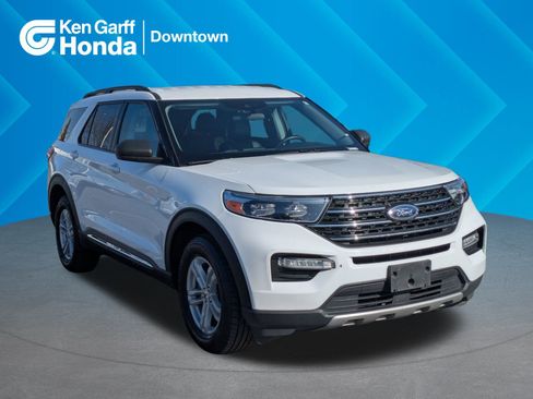 Used 2024 Ford Explorer XLT w/ Equipment Group 202A image 1