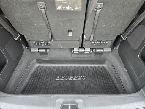 Used 2024 Honda Odyssey Elite image 24