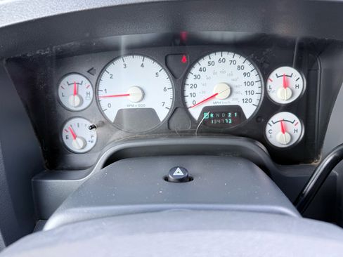 Used 2009 Dodge Ram 2500 Truck SXT image 16