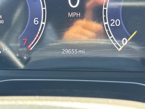 Used 2025 Jeep Grand Cherokee Altitude RWD image 27