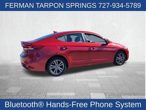 Used 2017 Hyundai Elantra SE image 11