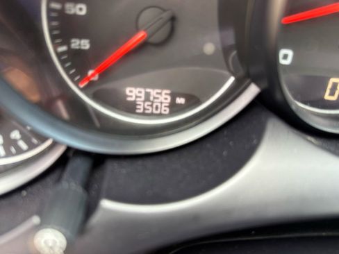 Used 2017 Porsche Cayenne Platinum Edition image 34