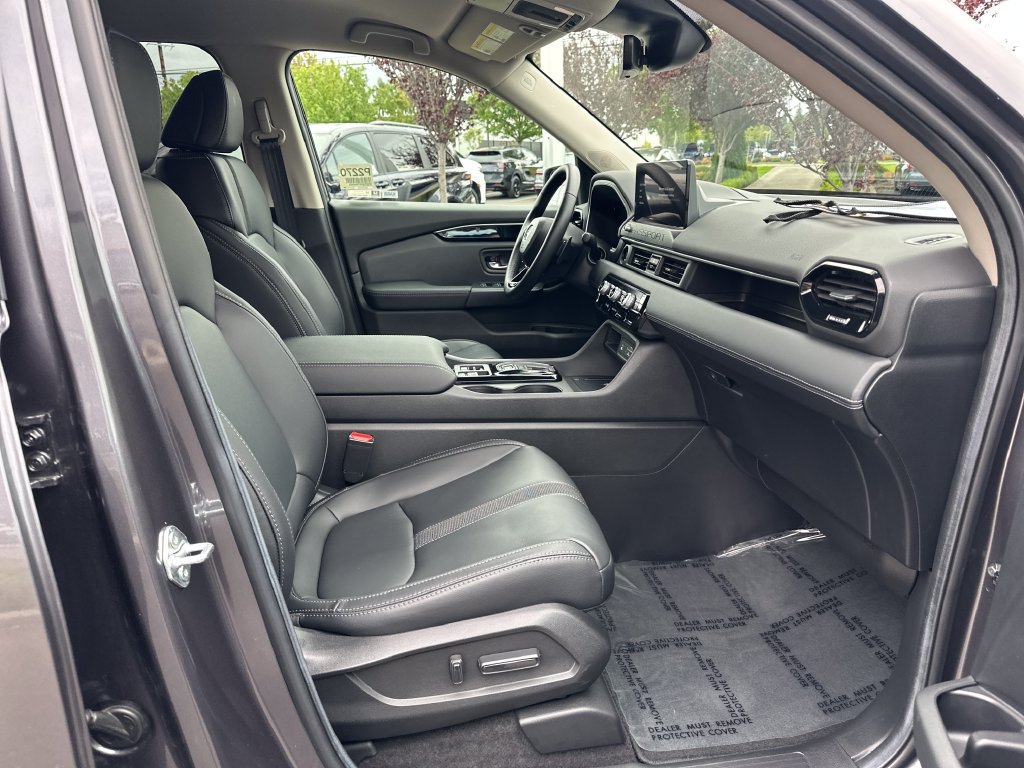 Used 2026 Honda Passport RTL image 17