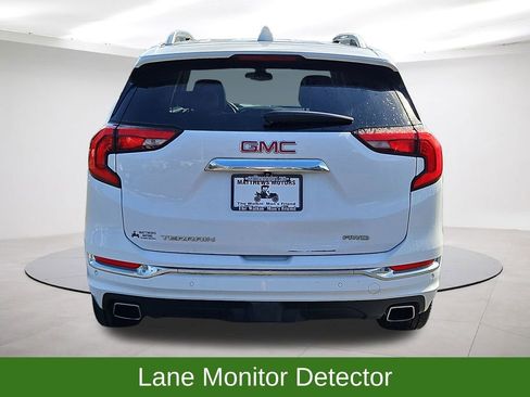 Used 2020 GMC Terrain Denali w/ Denali Premium Package image 6