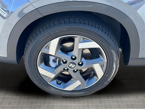 New 2026 Hyundai Venue SEL image 11