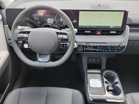 New 2026 Hyundai Ioniq 5 SEL RWD image 26