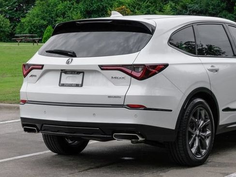 Used 2023 Acura MDX A-Spec AWD/4WD image 13