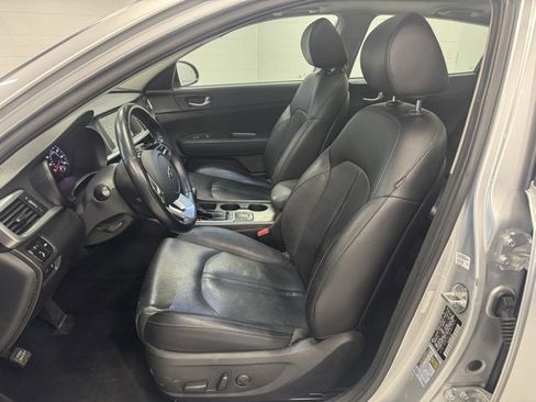 Used 2020 Kia Optima SE image 11