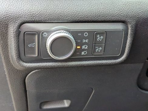 Certified 2021 Ford Explorer XLT image 14